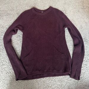 Women’s Lululemon Sweater in Maroon